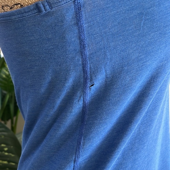 Lululemon Top. Gently used side has small rip not - Picture 15 of 15